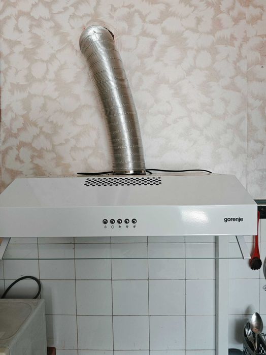 Дава се под наем Четиристаен апартамент в Варна, Лятно кино Тракия - 110 кв.м за 459 € - Снимка #5