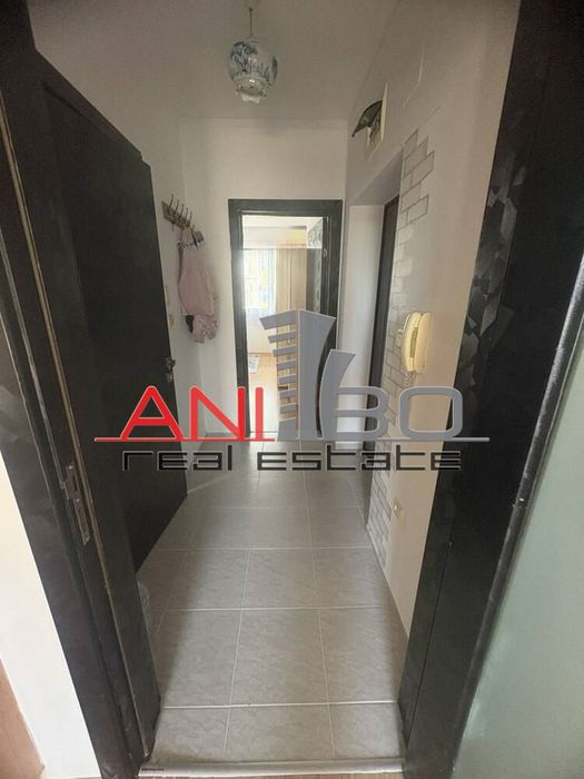 Продава се Двустаен апартамент в Варна, Колхозен пазар - 55 кв.м за 2819 €/кв.м - Снимка #1