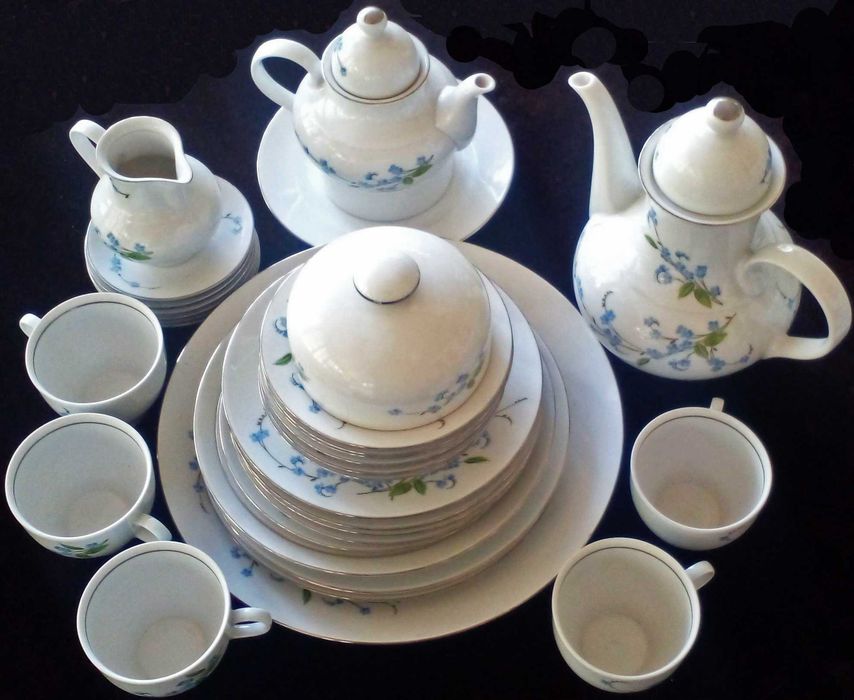 Фарфоровый сервис, 32 предмета, ГДР
