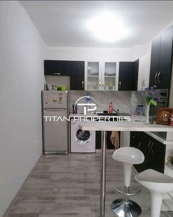 Дава се под наем Двустаен апартамент в Варна, Аспарухово - 55 кв.м за 400 € - Снимка #3