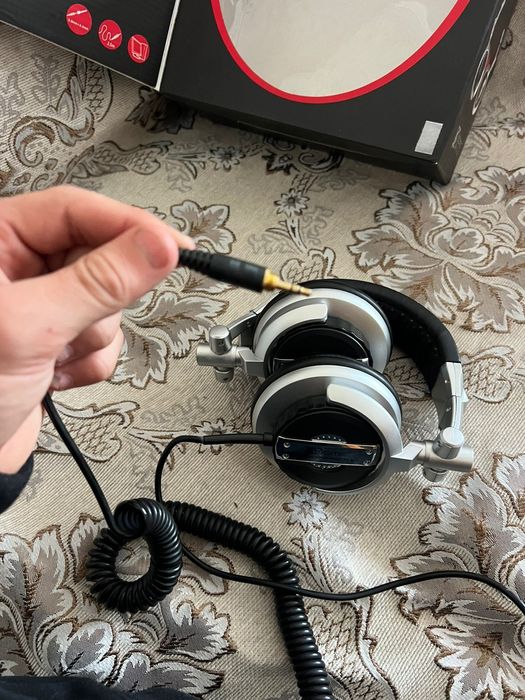 Наушники новииее