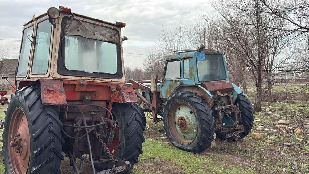 Продается техника (МТЗ, ЮМЗ, косилка двухбруска, прицеп)