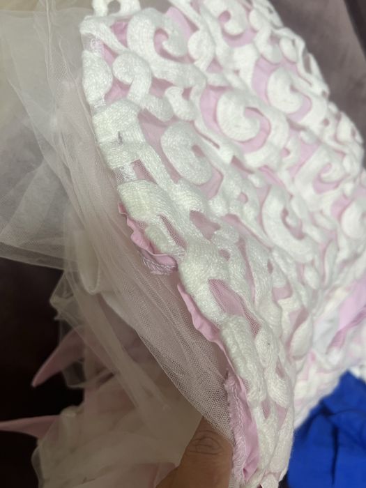 Продам детское платье  3000 тг