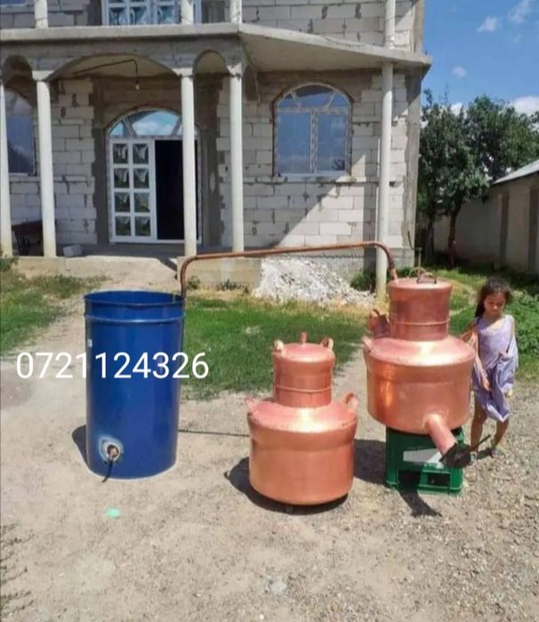 Vand cazane de tuica din cupru alimentar de 99.97 la suta avem pe stoc urmatoarele dimensiuni
80
100
130
150
Facem și alte dimensiuni pe comanda clien