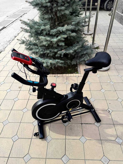 НОВЫЙ Велотренажёр.  Велосипед.  Velotrenajor. FITNES