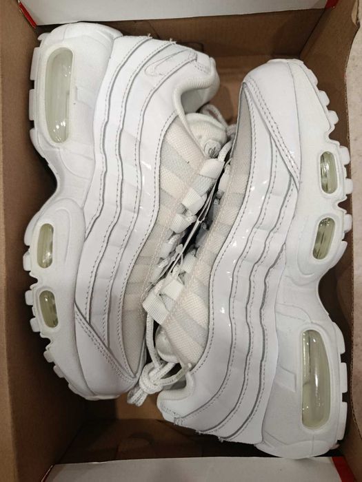 Nike - WMNS AIR MAX 95 №35.5 Оригинал Код 743