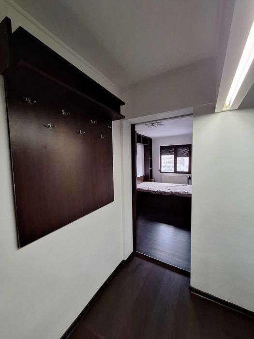 Inchiriez apartament 2 camere zona Viziru 1
