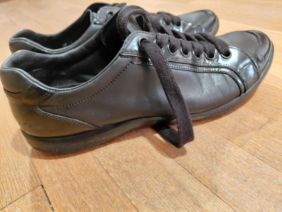Prada черни кожени мъжки спортни обувки оригинал номер 42