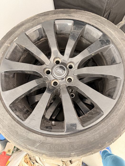 Roti Land Rover 20’