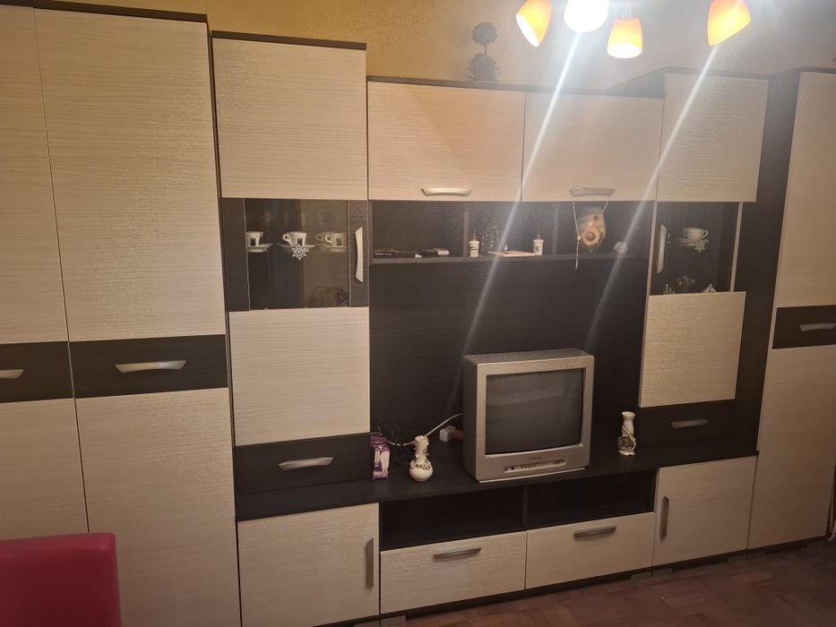 Chirie apartament cu 3 camere