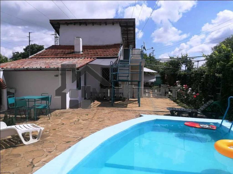 Продава се Къща в Ямбол, Граф Игнатиев - 80 кв.м за 1000 €/кв.м - Снимка #4