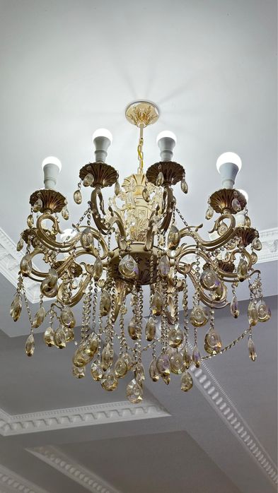 Роскошные люстры