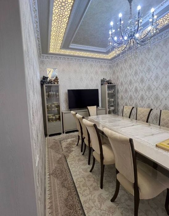 Евро участка сотилади Учкахрамон!!!