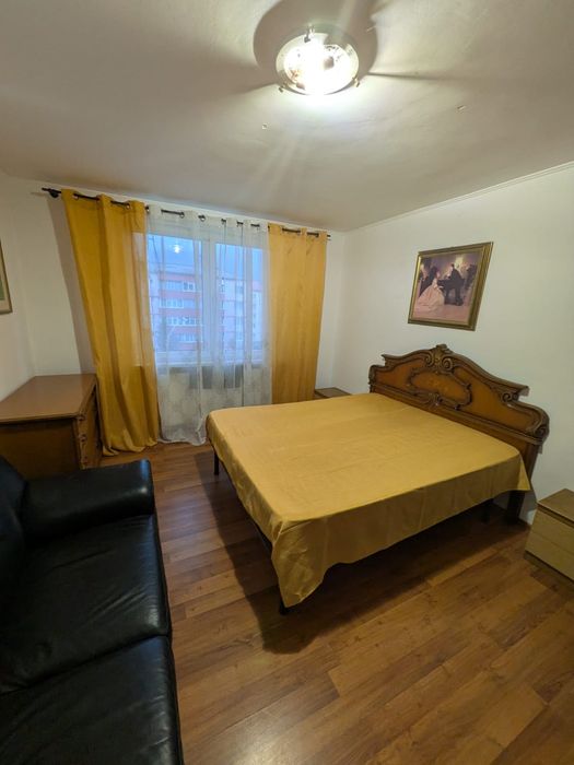 apartament de inchiriat