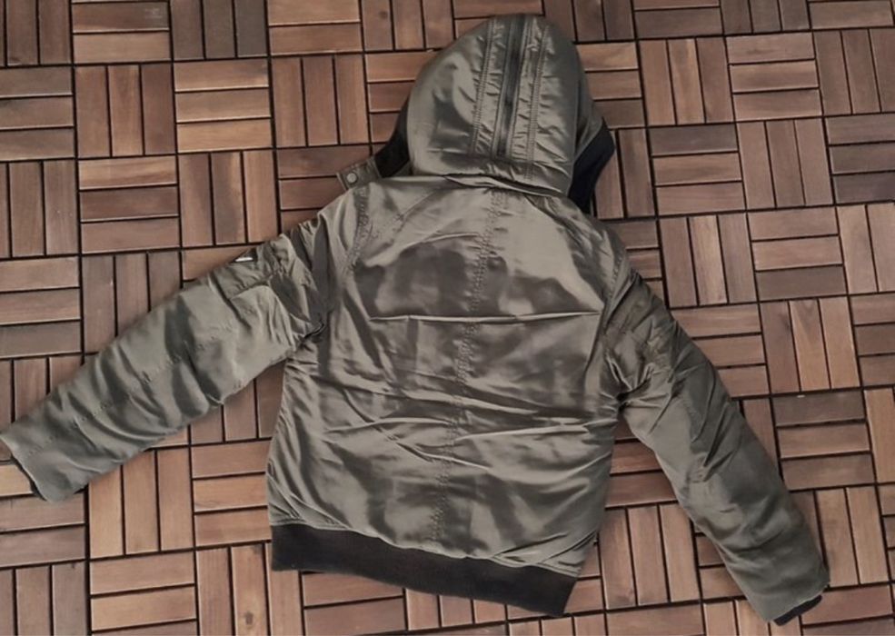 Мъжко яке GUESS - ветроустойчиво Оригинално