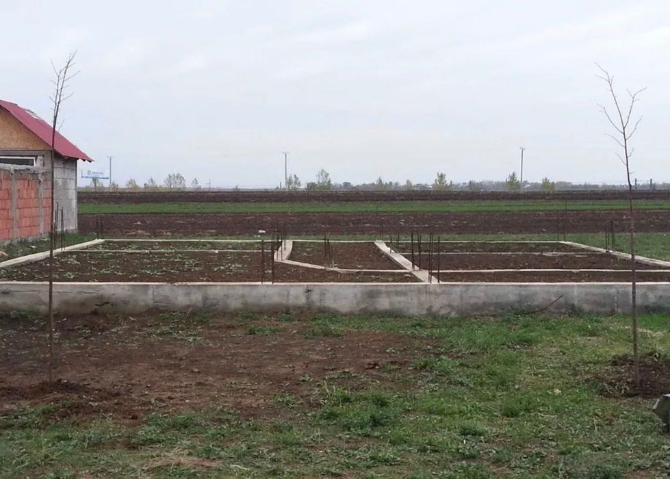 Lot teren casă intravilan