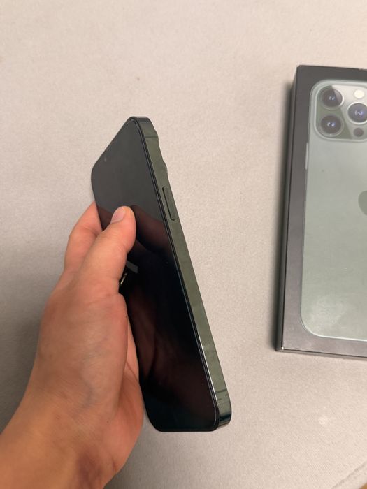 IPHONE 13 PRO MAX 256 GB в зеленом цвете