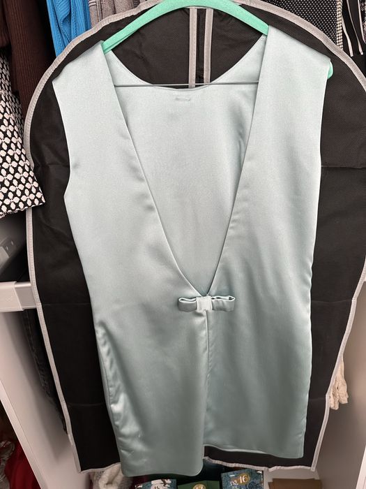 Официална рокля