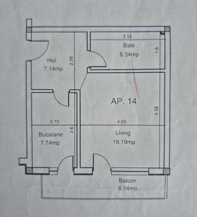 Vand apartament decomandat 1 cameră, proaspăt renovat + parcare, Florilor