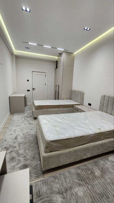 Аренда! ЖК E-ONE ориентир (PIRAMIT TOWER)