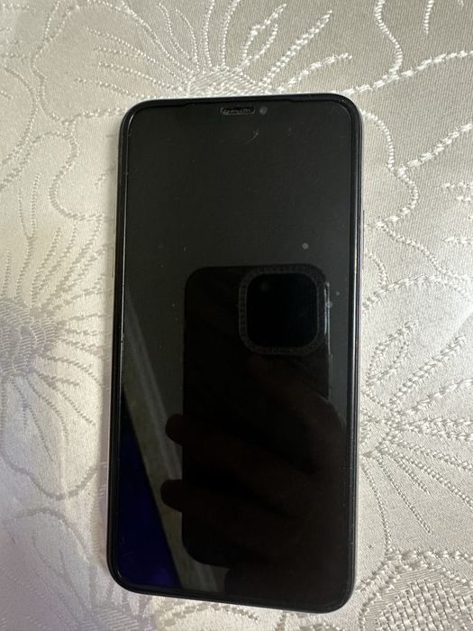 Продам iphone X ….