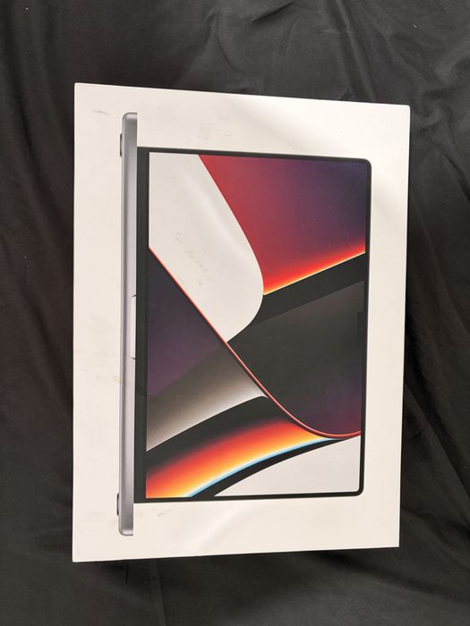 Продам MacBook M1 Pro 16 inch