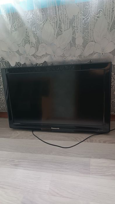 Продам телевизор Панасоник