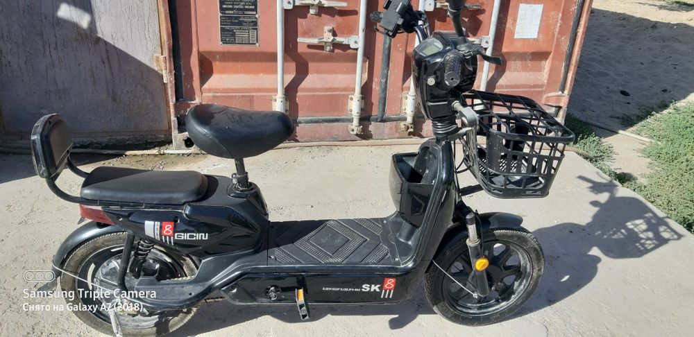 Продам новый электроскутер.