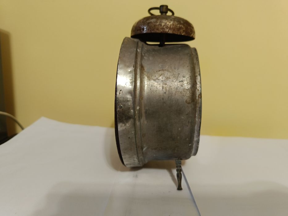 Будилници, китайски немски съветски