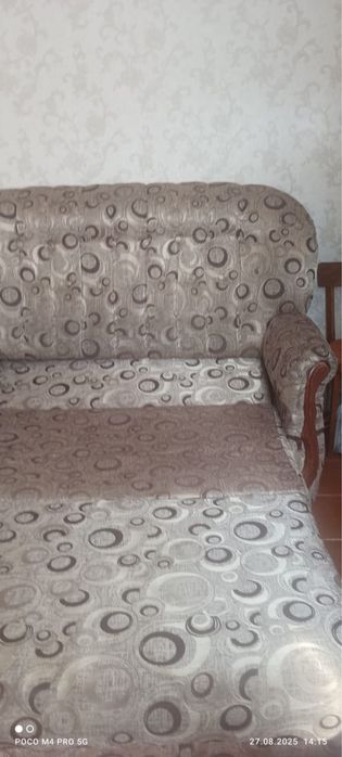 Срочно продам диван!