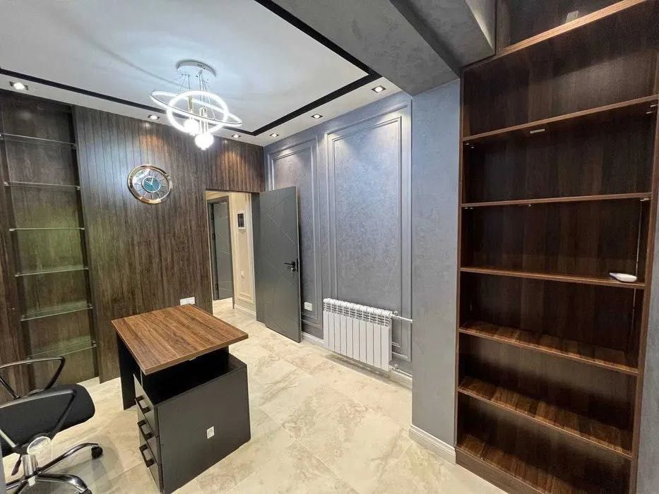 Сдаётся офис в аренду | Шота руставели | кафе B&B |