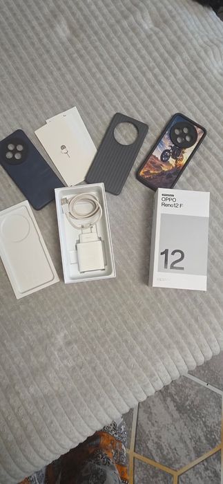 Продам! Oppo Reno 12F! Торг!