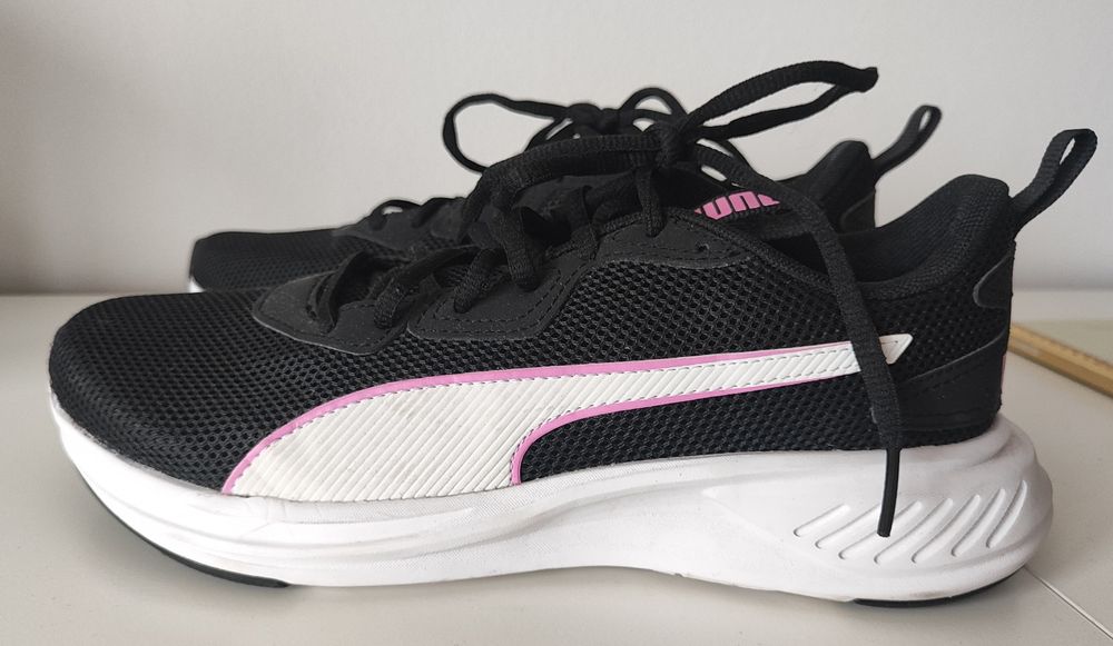 Маратонки Puma 38.5