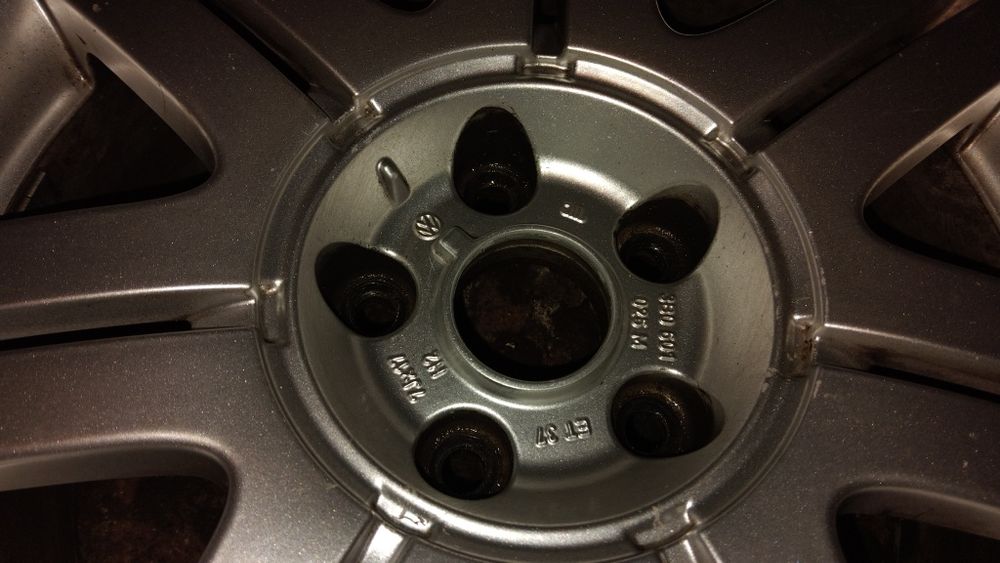 Джанти VW Pheonix 17 7J ET37 5x112 57.1