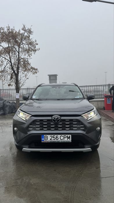 Toyota Rav 4 benzina  Detin Carte Service