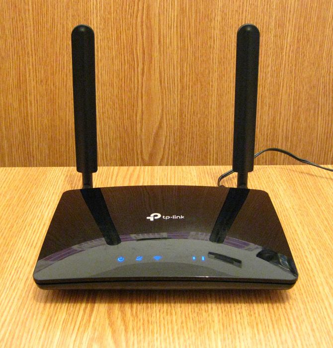 TP-Link Archer MR200 v6.0 router WiFi modem cu SIM  4G LTE liber