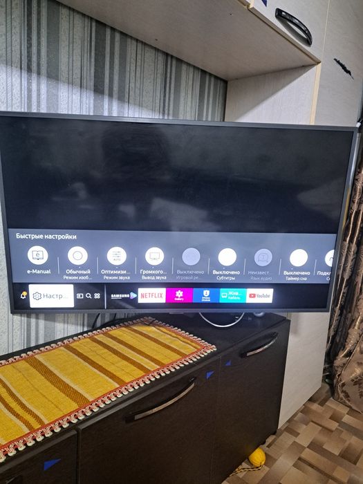 Телевизор самсунг