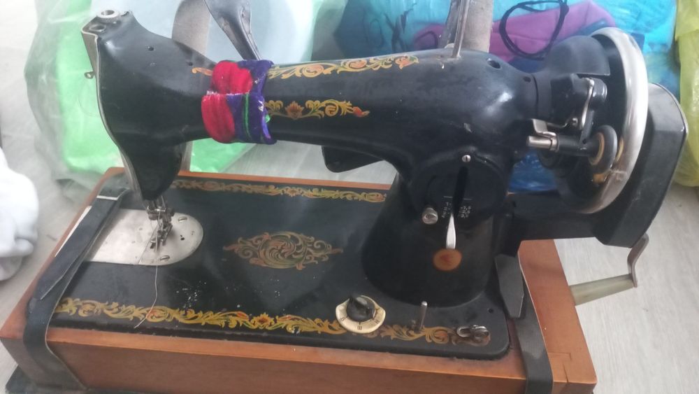 Швейная машина антиквар