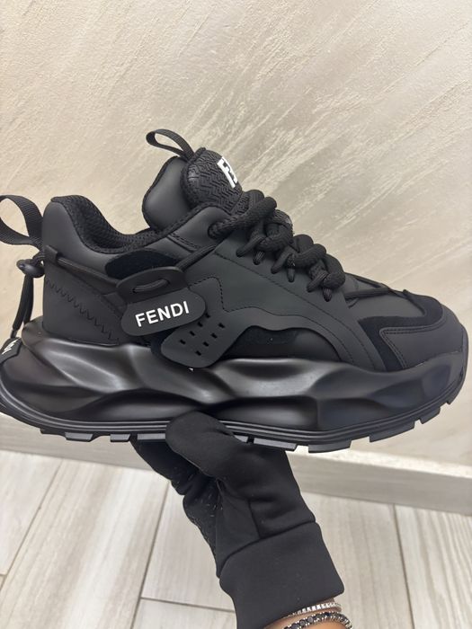Adidasi Fendi Barbati