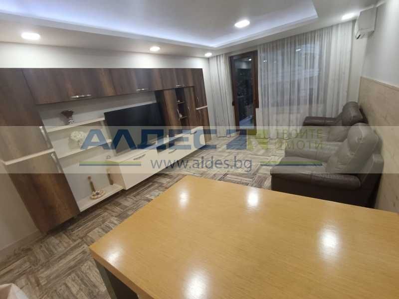 Дава се под наем Четиристаен апартамент в София, Младост 3 - 130 кв.м за 1275 € - Снимка #2