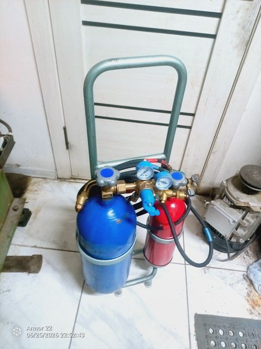 Газосварочный пост,резак на тележке