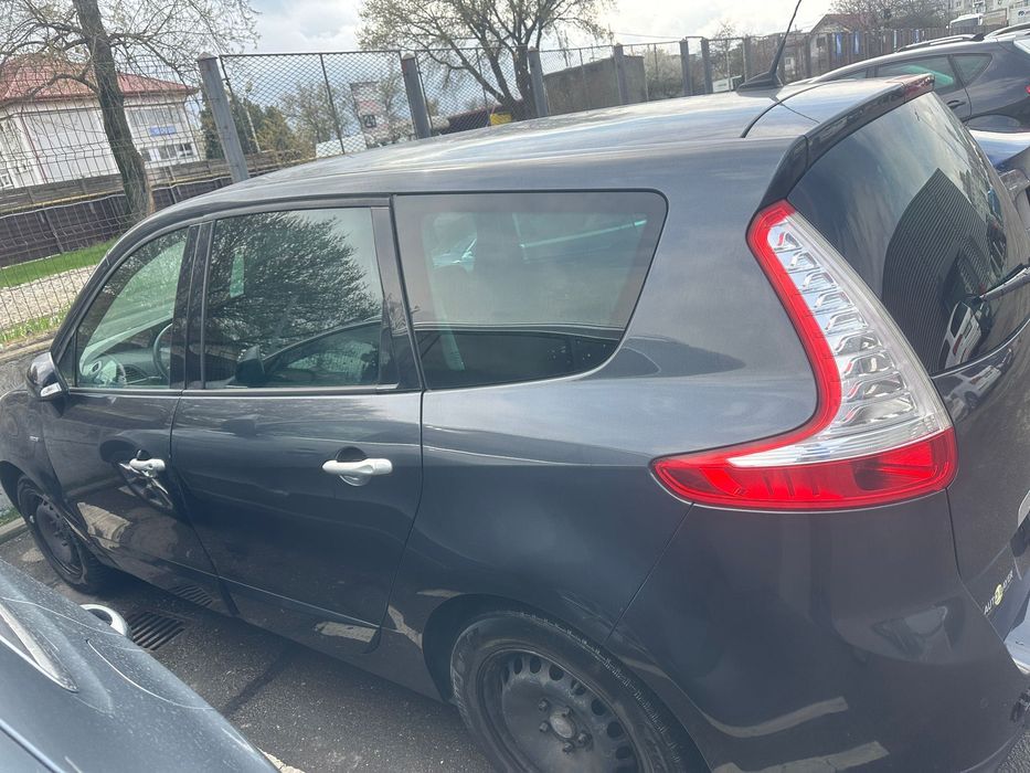 Renault Scenic DEFECT