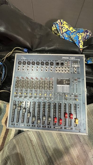 Акустическая система JBL SRX700