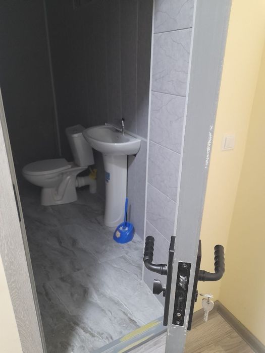 2xonali uy. Yangi remontan chiqan. Barcha sharoiti bor