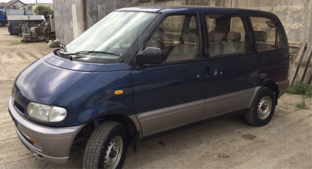 Ниссан Серена разбор