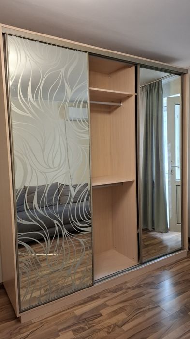 Шкаф-купе, 3 секции