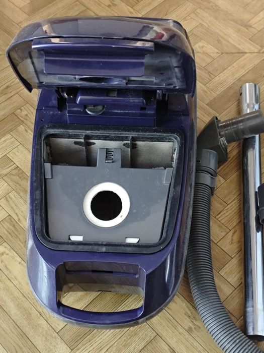 Пылесос daewoo продам