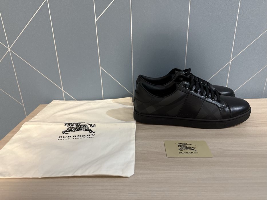 Кроссовки Burberry