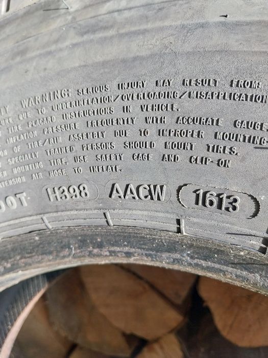 Cauciuc direcție 225/75R17,5