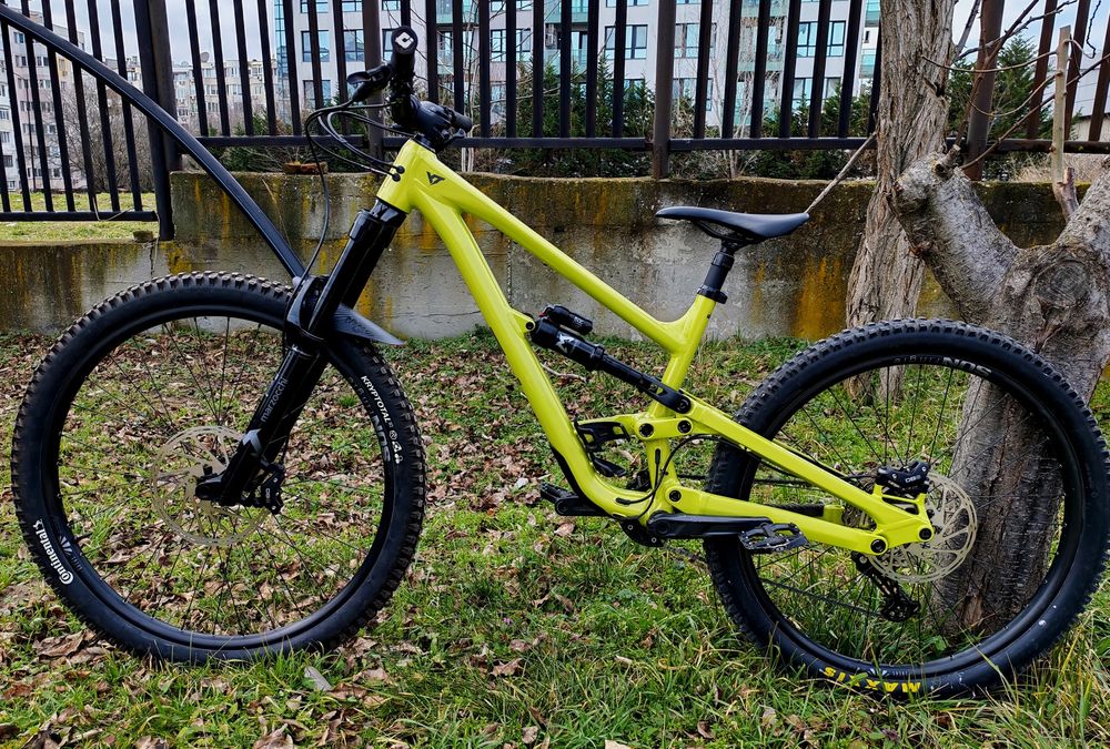 Yt Capra core 1 2023